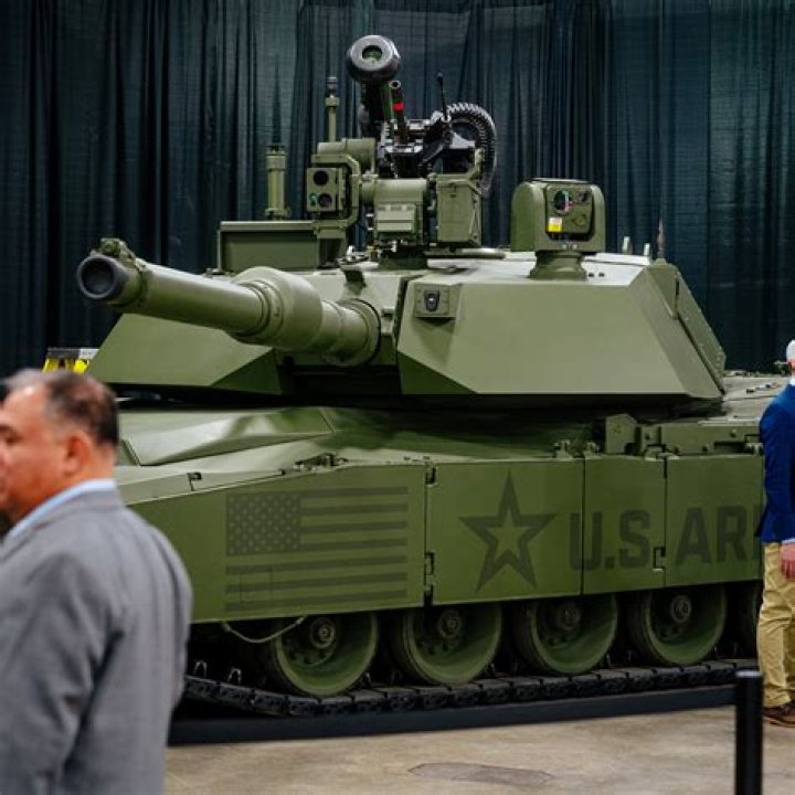 Does UK still make tanks?