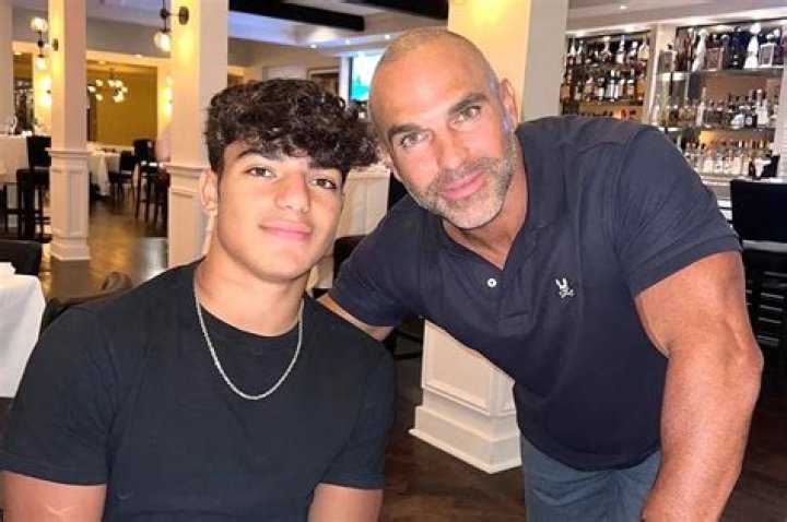 How much does Joe Gorga make annually?